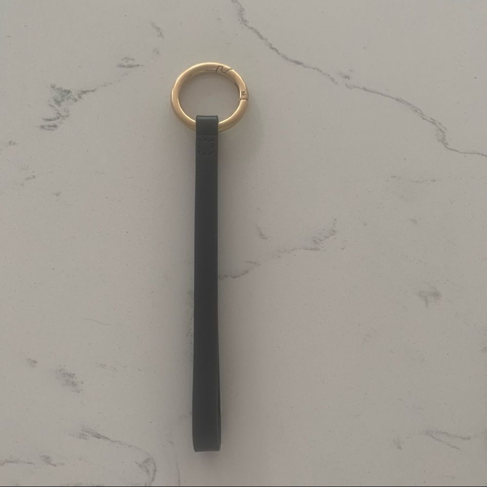 India Hicks Wristlet Ring/Key Ring - Black